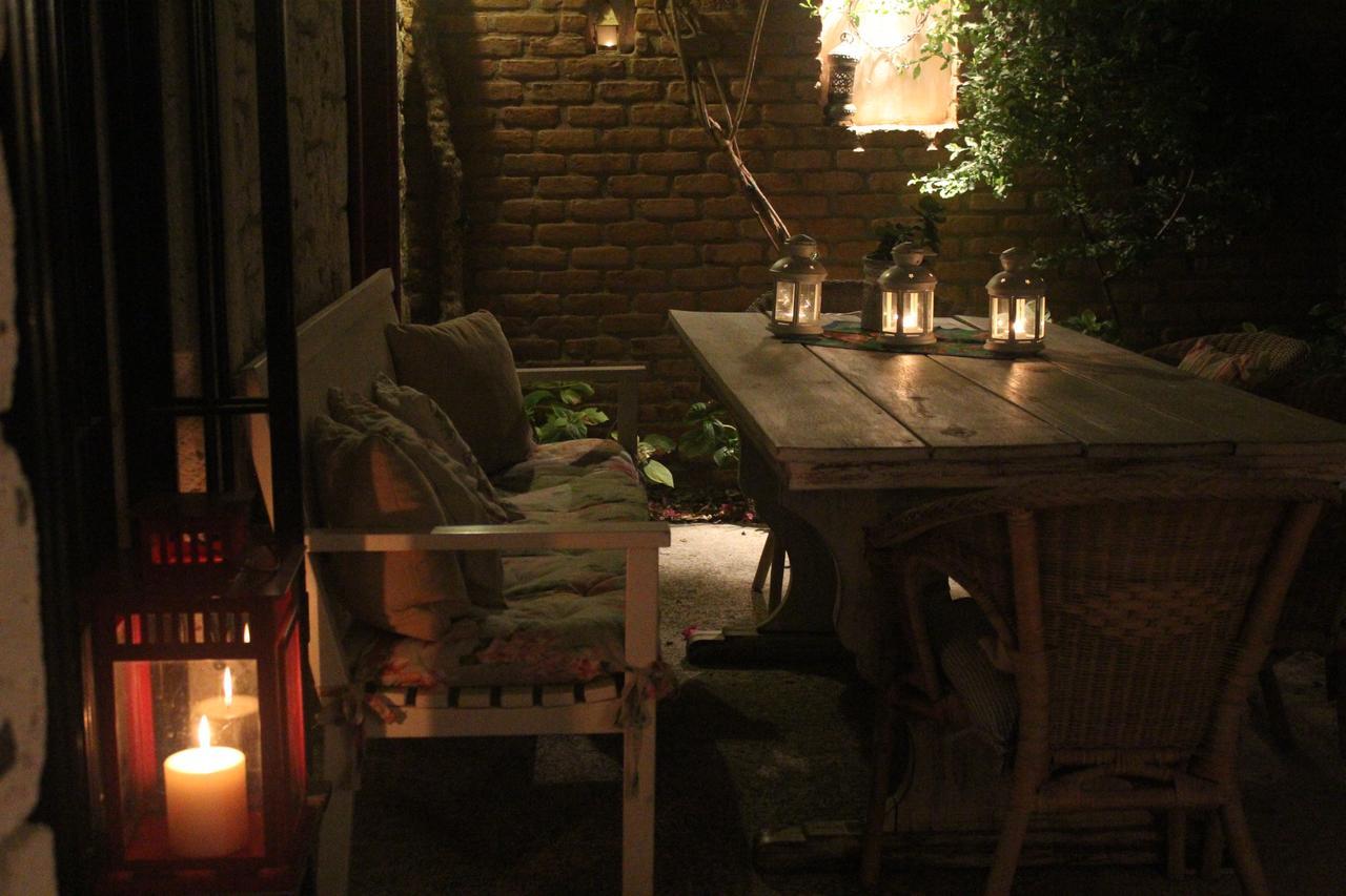 Salyangoz Bed & Breakfast Алакати Екстериор снимка