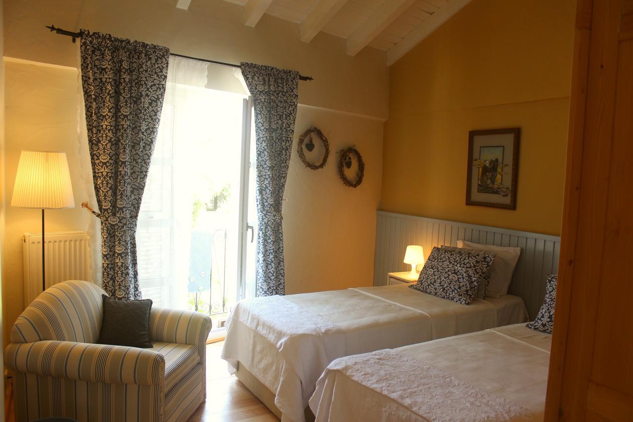 Salyangoz Bed & Breakfast Алакати Екстериор снимка